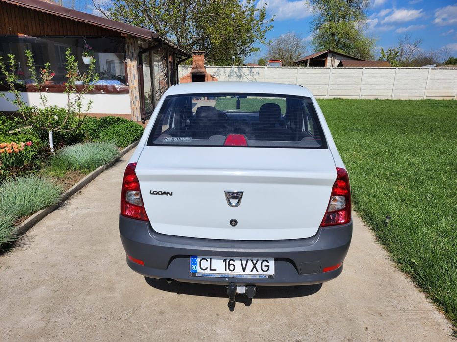 Logan 1.2 benzină (2012)-Doar 38.000 km reali, stare impecabilă!