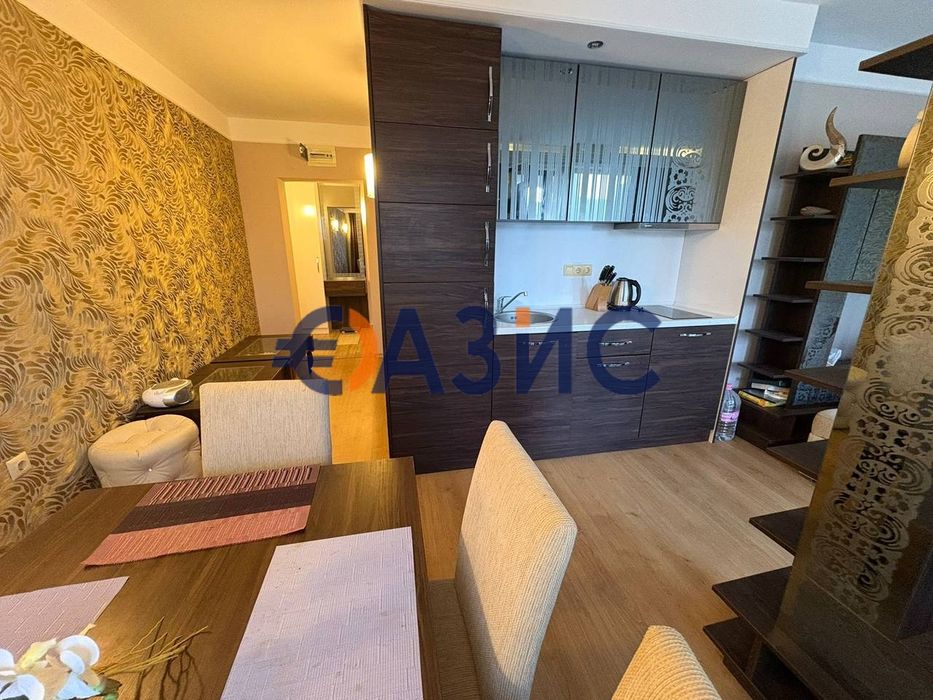 Продава се Тристаен апартамент в к.к. Слънчев бряг - 89 кв.м за 797 €/кв.м - Снимка #12