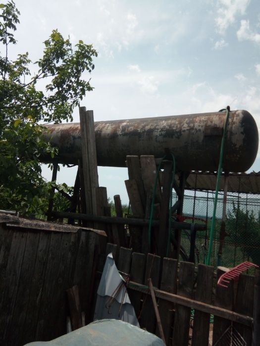 vind rezervor 1300 litri