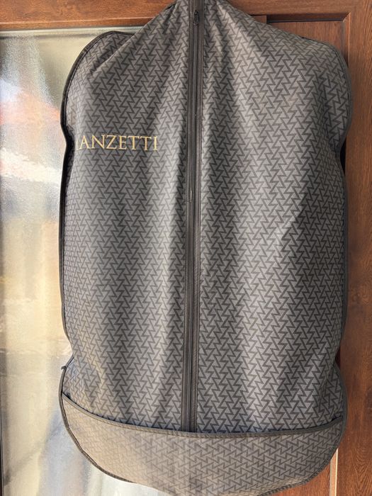 Costum Mire Manzetti Modificat