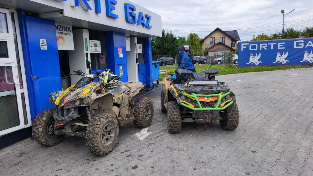 Vând ATV 4x4 can am outlander 650 G2