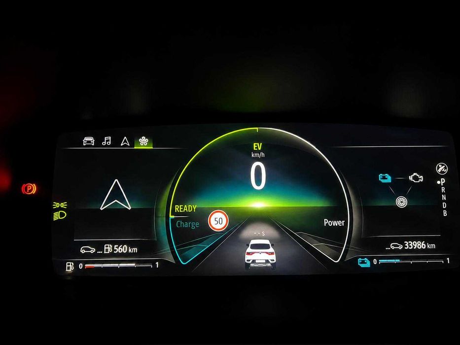 RENAULT ARKANA full hybrid