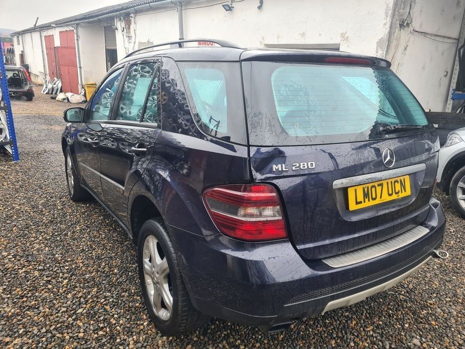 Capota Mercedes ML W164 2005 - 2008 SUV 4 Usi ALBASTRU (784)