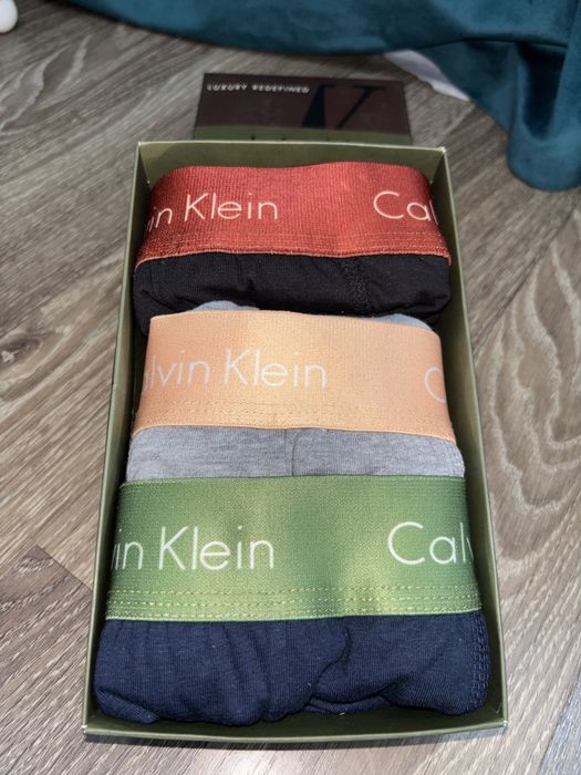 Boxeri CK marimea M ( 3 bucati )