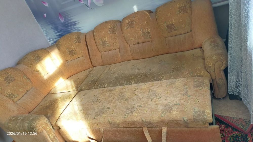 Отдам диван в хорошем состаянии