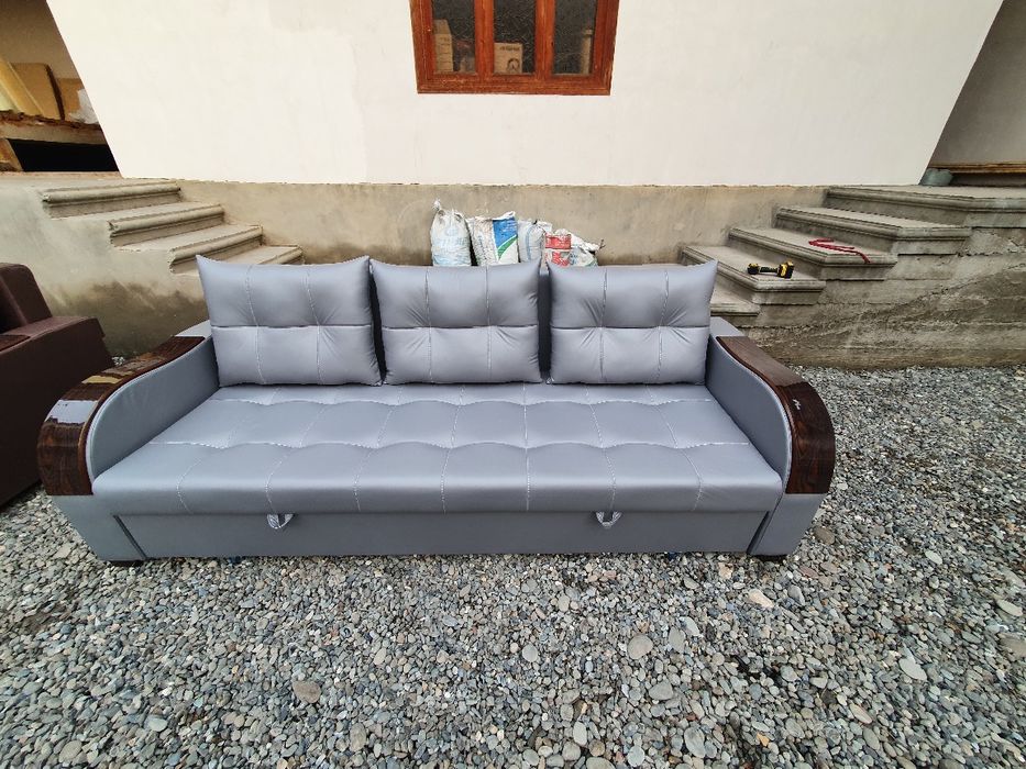 Mebellar rasqladnoy divanlar