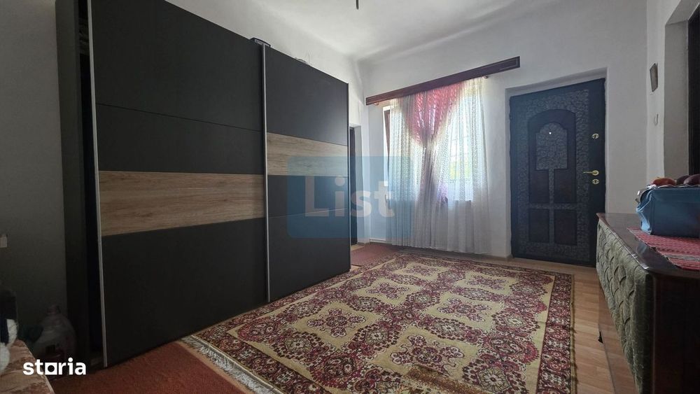 Casa 5 camere, Teren 653 mp, Severin