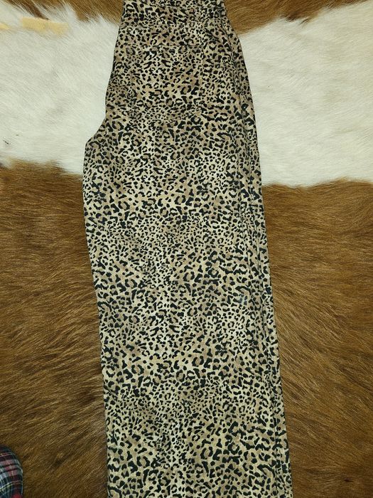 Vand blugi largi animal print