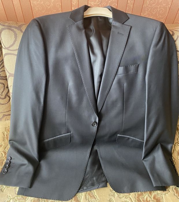 Пиджак в отличном состоянии