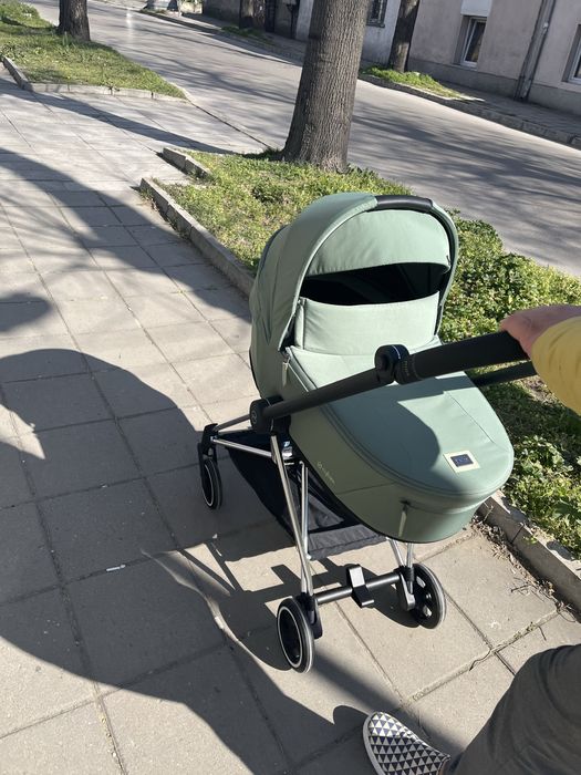 Продавам кош за новородено на cybex mios 3.