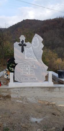 Monumente funerare - respect etern pentru cei dragi!