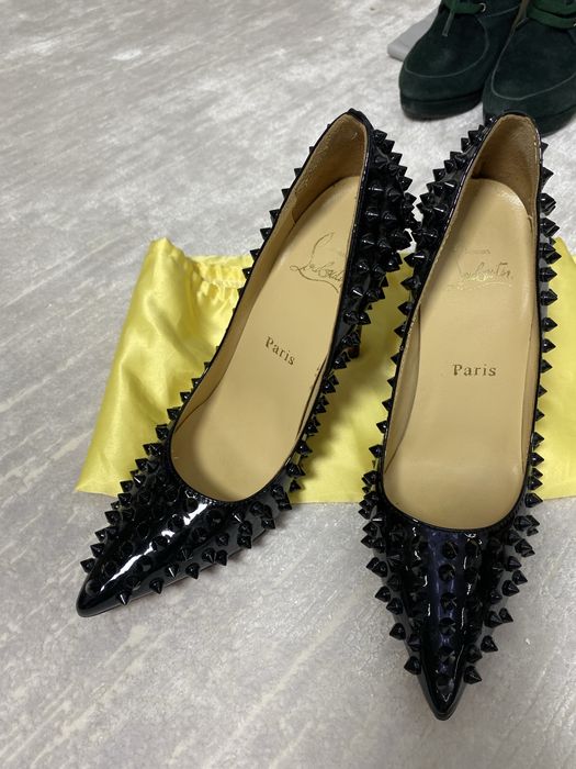 Женская обувь , туфьли .