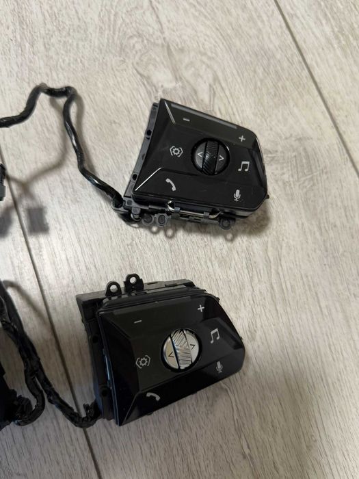 Comenzi Volan  BMW  G60 G70 G71 IX1 IX7 IX4 3 5 7 NOU OEM 5A7A4D2