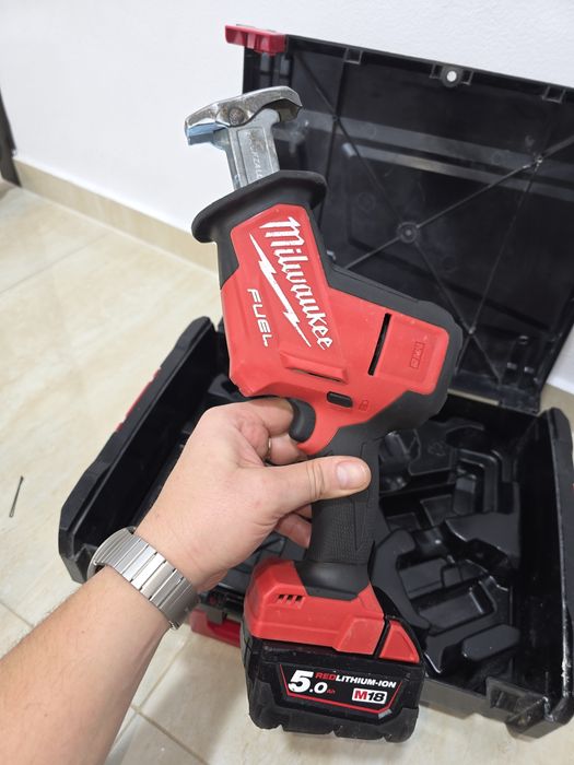 Fierastrau Sabie Milwaukee M18 FHZ
