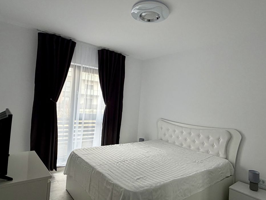 Apartament 2 camere + gradina + parcare