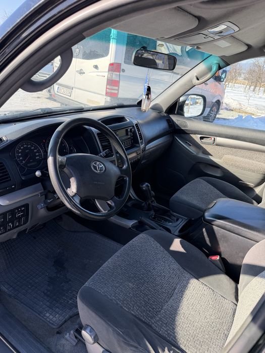 Toyota land cruiser autoutilitara