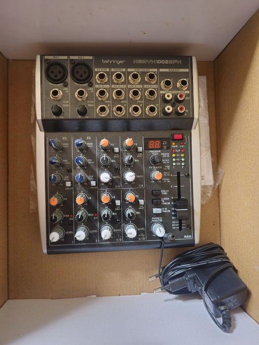 Behringer 1002 sfx