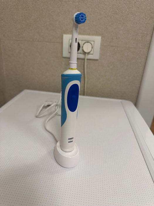 Periuță de dinți electrică Oral-B