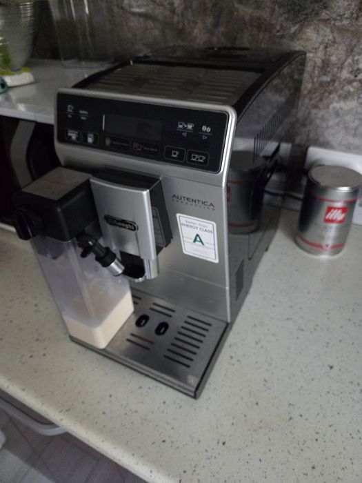Espressor Delonghi Autentica Cappuccino