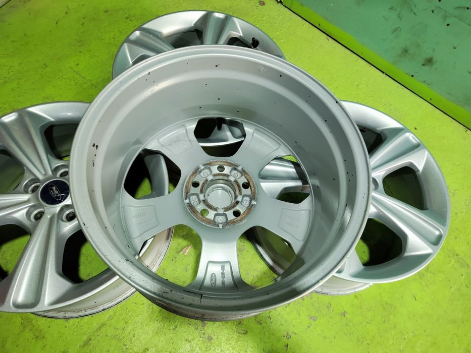 17 5x108 Ford Kuga лети джанти 5х108 Форд