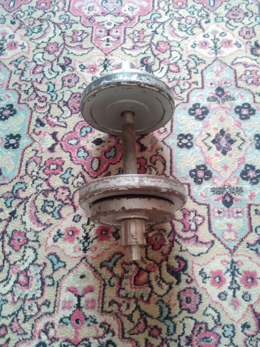 Продам гирю срочно