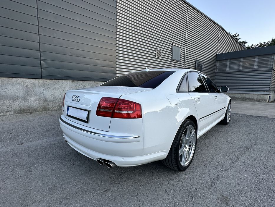 Audi/Ауди S8 5.2 V10 Ceramic-B&O-Вакум-Масаж-Камера-Мъртва Зона-Обдух