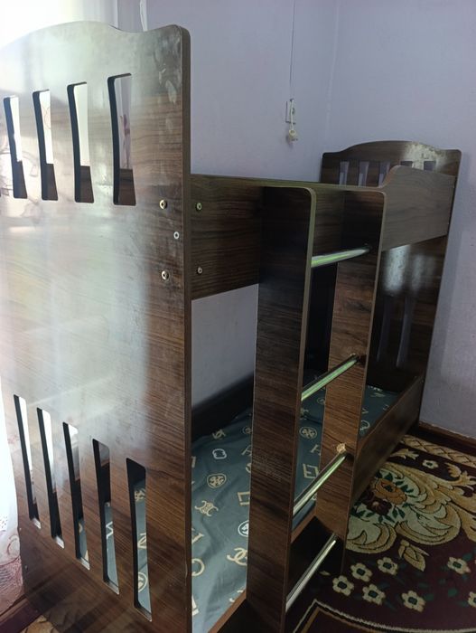 Divan detskiy (Bolalar uchun 2qavatli divancha)
