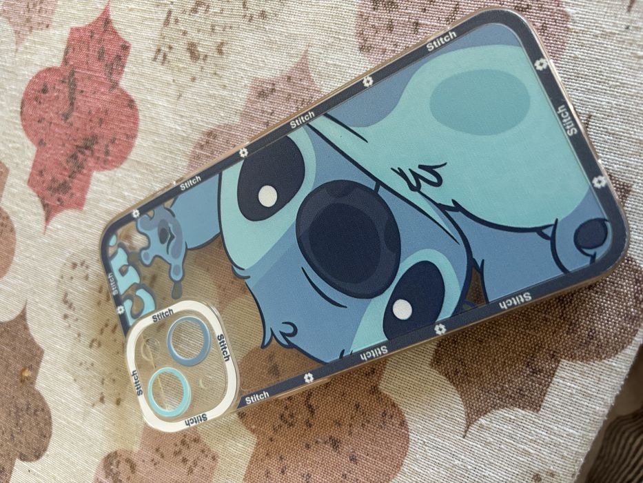 Калъфи за iphone 13