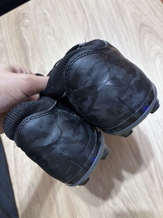 Ghete fotbal puma future Z gazon sintetic