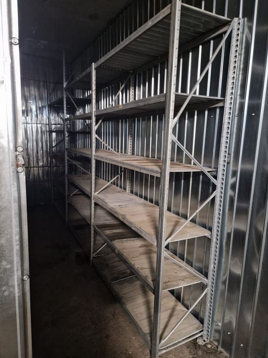 Rafturi metalice pentru depozitare marfa manuala si arhiva