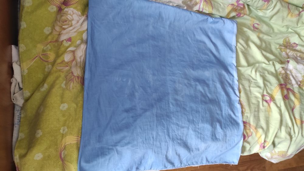 Наперники б/у,в идеальном состоянии