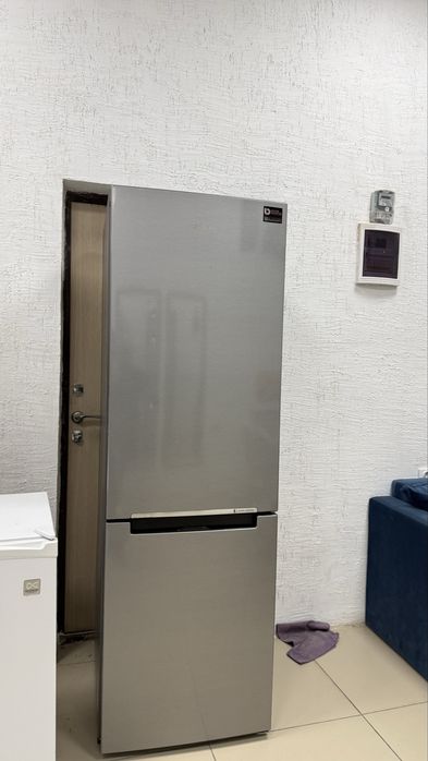 Продаётся холодильник