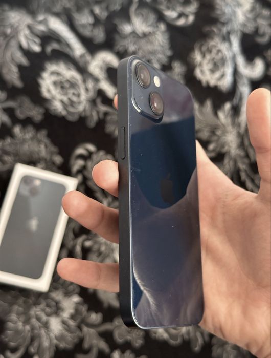срочно продам iphone 13 128gb