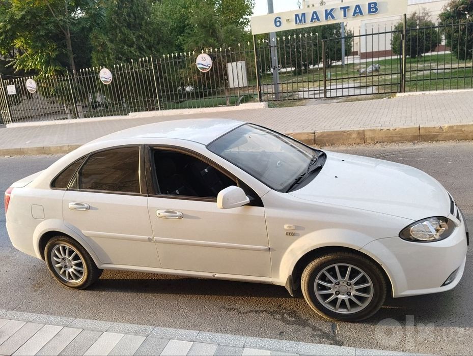 Gentra sotiladi.