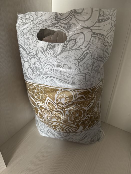 Бесплатно киімдер әр түрлі