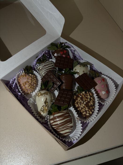 Сочная клубника в бельгийском шоколаде