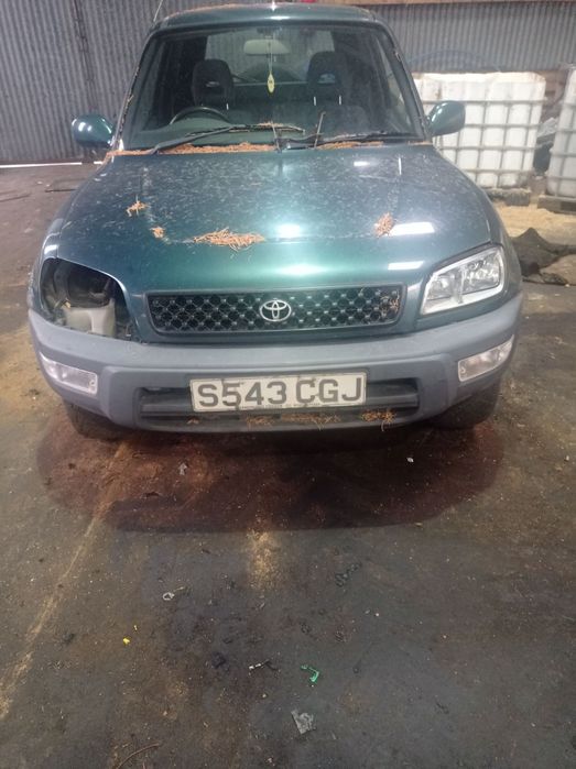 Toyota Rav4 2.0i ръчка