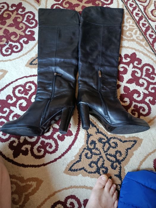 Продам сапожки ( ботфорды)