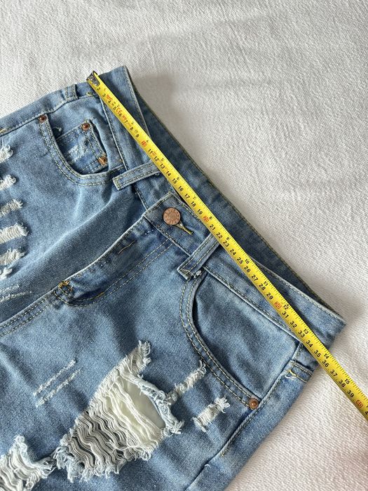 Blugi XS rupti talie joasă