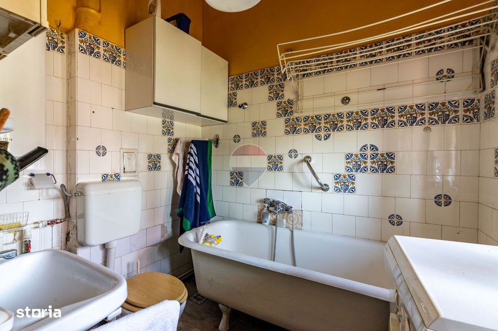 Casă / Vilă cu 7 camere de vanzare în zona Kiseleff, teren 246 mp