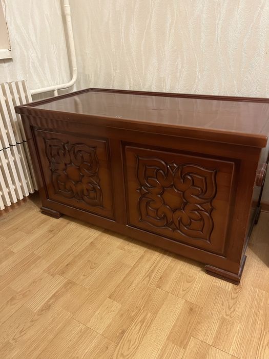 Сундук  продам !