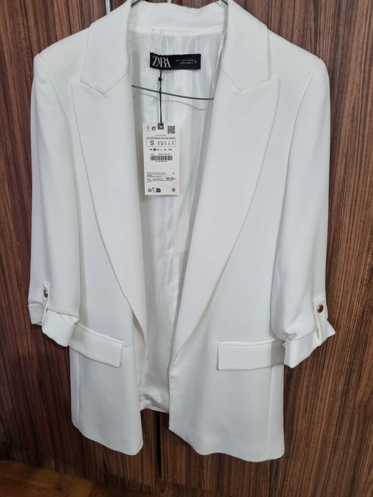 Уникални Ново дамско сако Zara