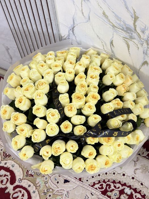 Цветы.