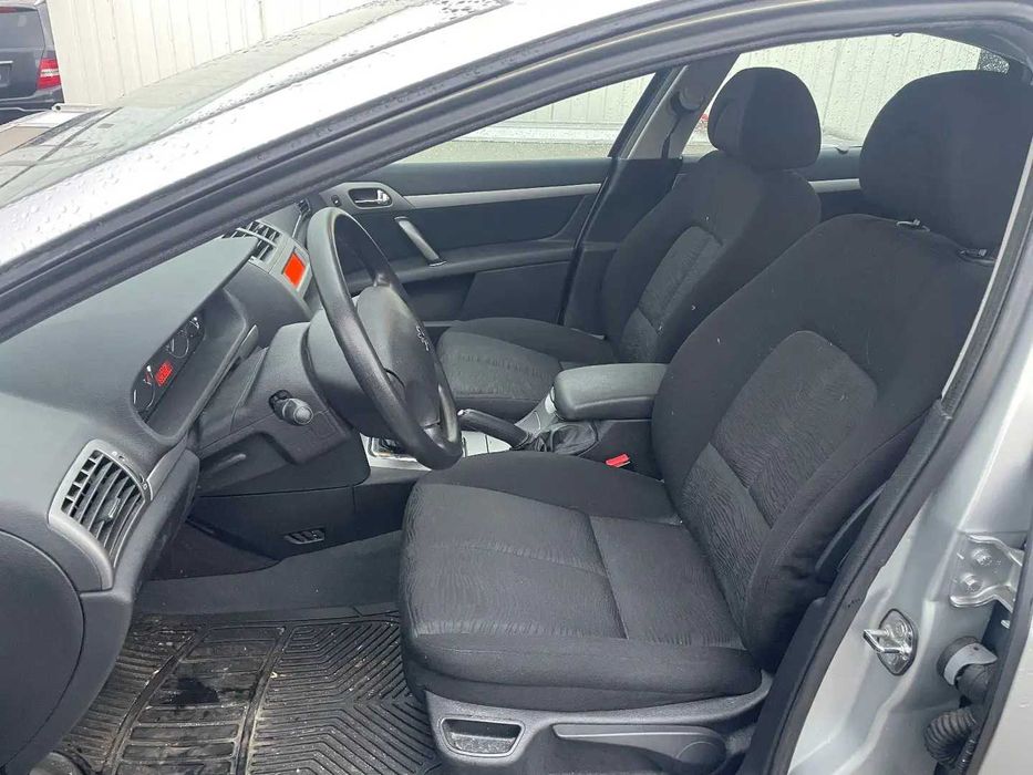 vand Peugeot 407 1.8 benzina , 125 CP  89000 KM