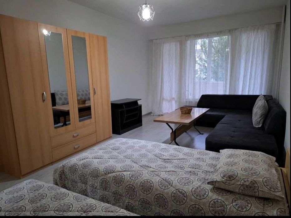 Дава се под наем Двустаен апартамент в Перник, Монте Карло - 60 кв.м за 306 € - Снимка #2