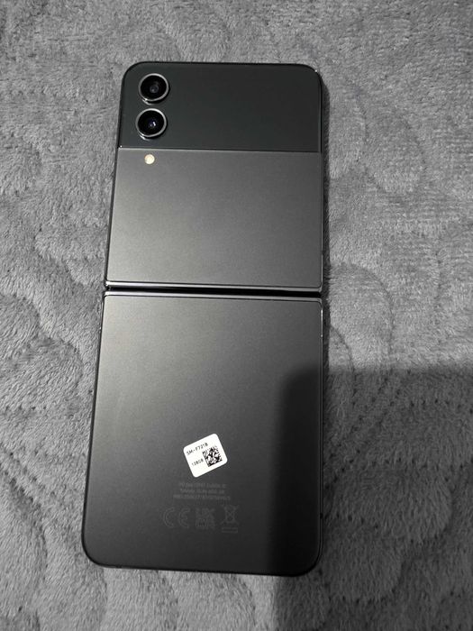Samsung Z flip 4