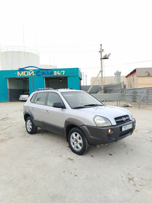 Хюндай туксон 2005 2 литр
