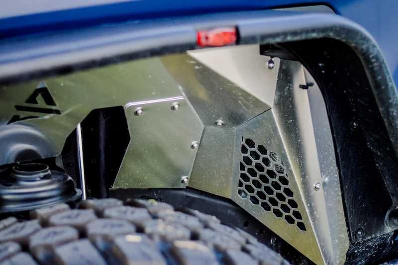 Вежди и метални подкалници за Jeep Wrangler JL 18 - 26