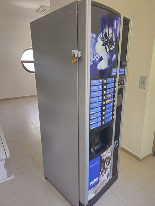 Зануси Астро двумелачково zanussi Astro