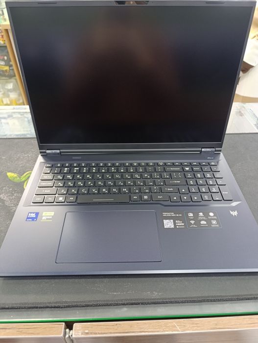 Acer Predator Helios Neo 18 AI